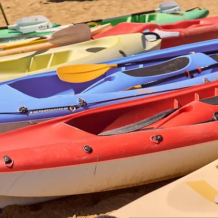 Апартаменти With Terrace And Swimming Pool Бібіоне