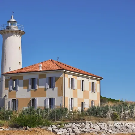 With Terrace And Swimming Pool Apartment