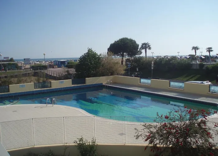 With Terrace And Swimming Pool Apartment Bibione