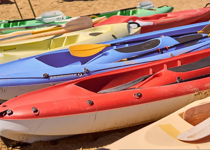 With Terrace And Swimming Pool Апартаменти